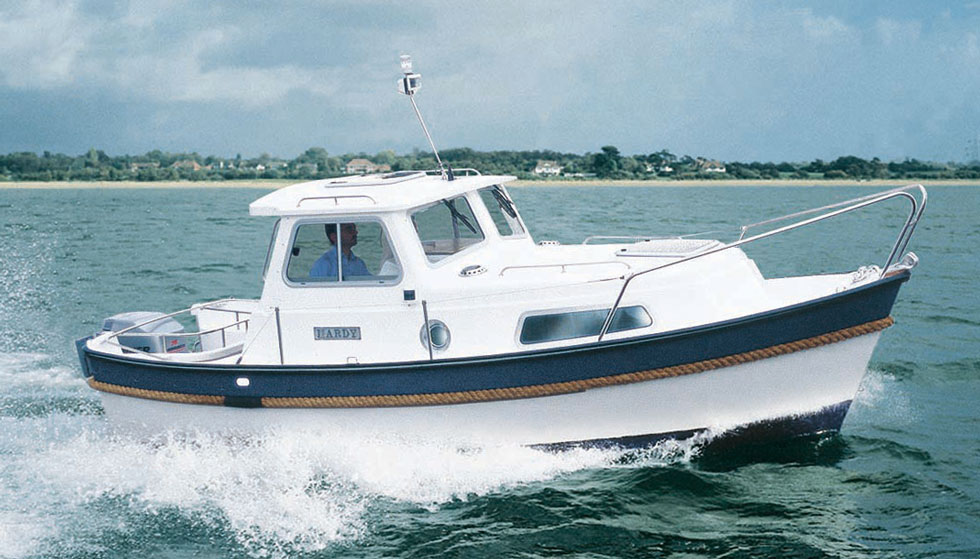 Hardy-20-sturdy-sea-kind-weekender-boat. 