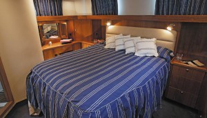 The 50's owner's cabin is sumptuously fitted out, with several opening ports and hatches for light and ventilation