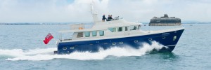 Hardy 60 motor yacht