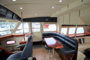 H50 wheelhouse dinette